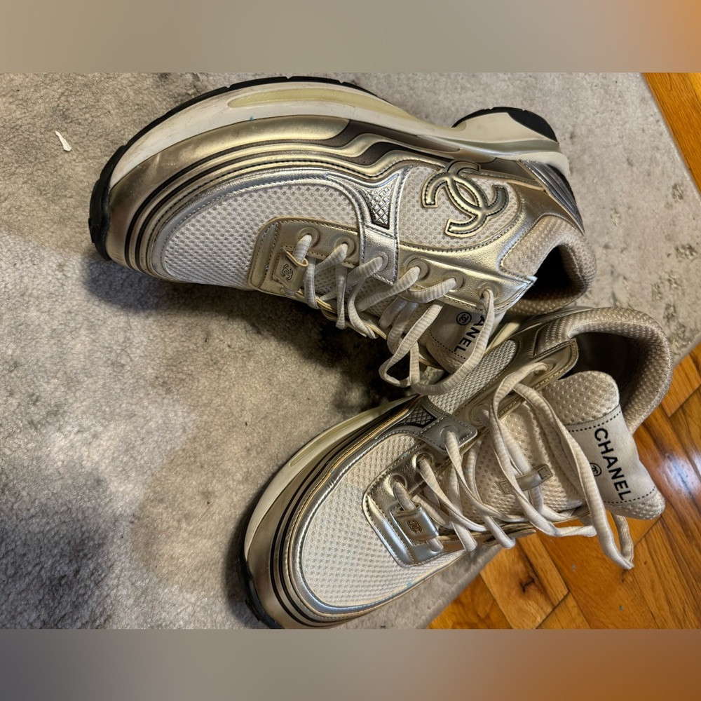 CHANEL SNEAKERS (USED/WORN)
